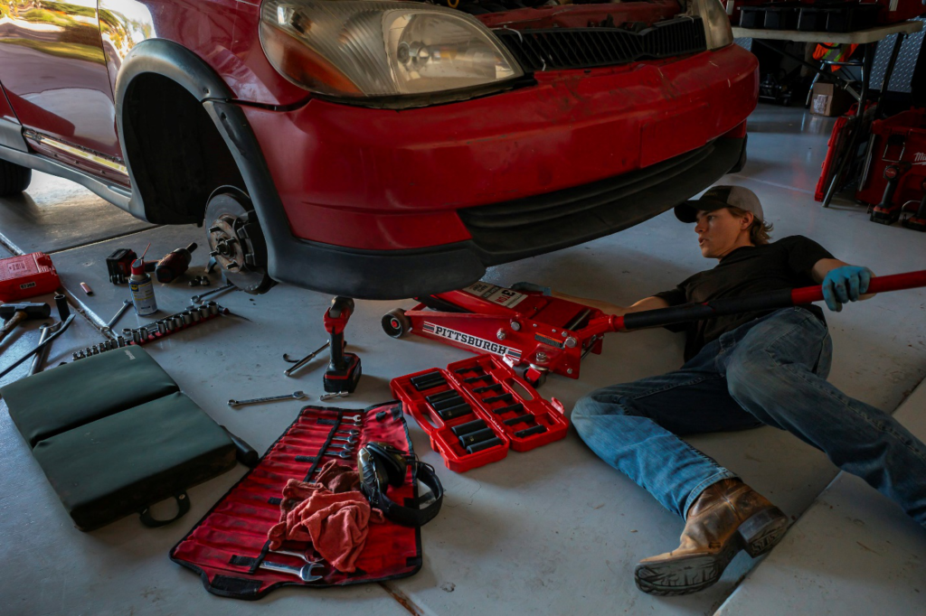 Picture6 Costly car repairs can become a burden for vehicle owners.