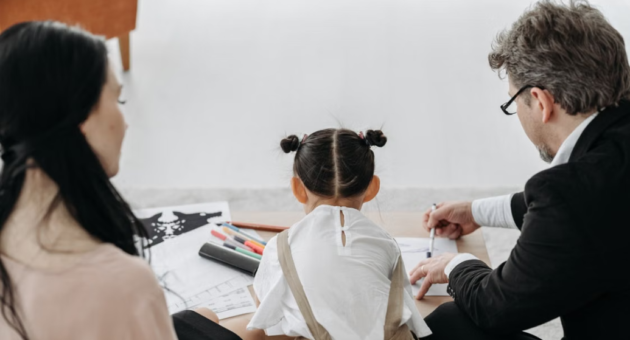 A child custody mediator helps parents and children work through a child support order.